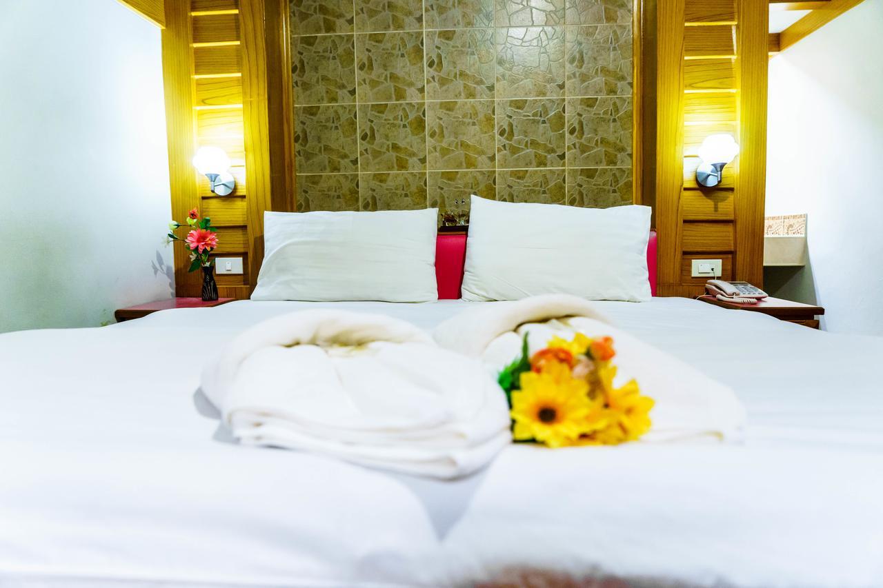 Siri Hotel Nakhonratchasima Екстериор снимка