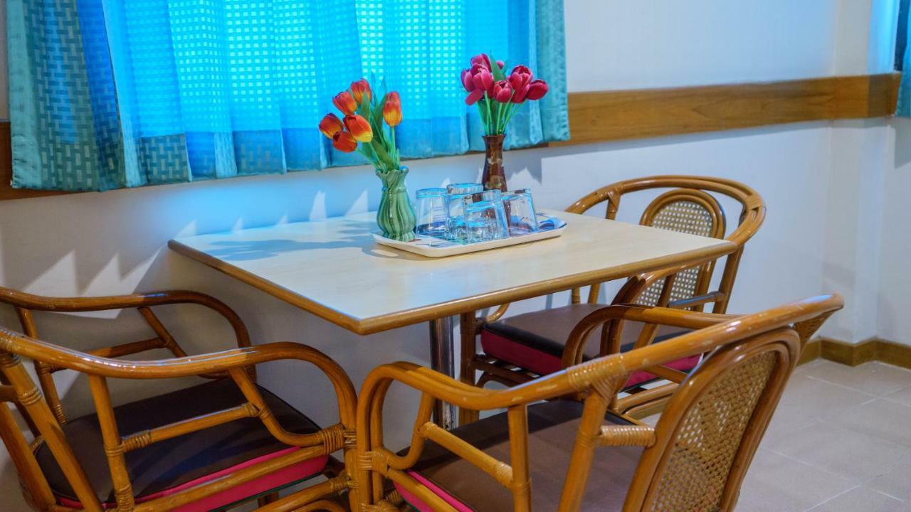 Siri Hotel Nakhonratchasima Екстериор снимка