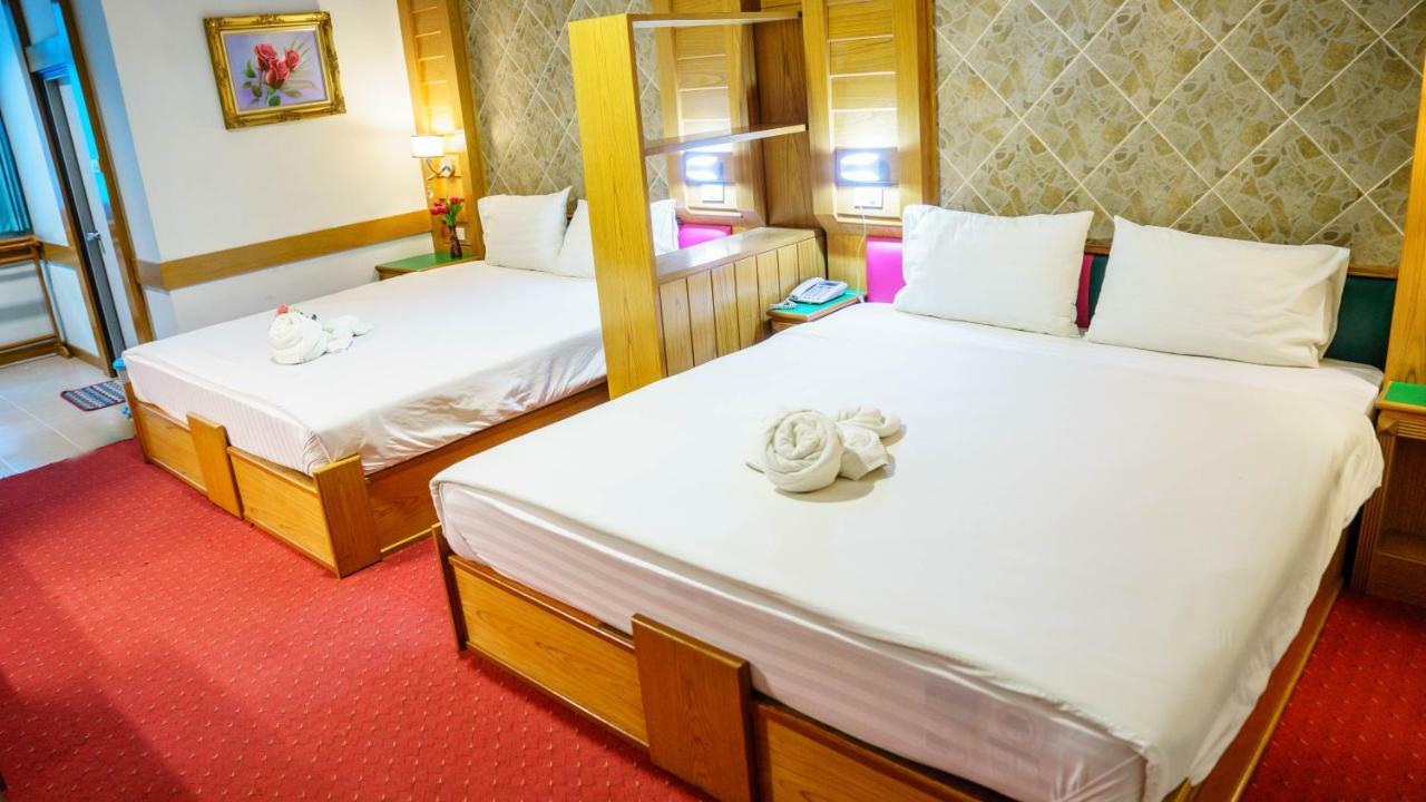 Siri Hotel Nakhonratchasima Екстериор снимка